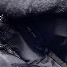 将图像加载到图库查看器中，BURBERRY Logo Crossbody Bag Black8014519 Nylon
