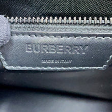 将图像加载到图库查看器中，BURBERRY Tiger print messenger bag Orange/Black8050873 PVC Leather
