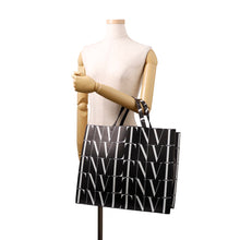 Load image into Gallery viewer, Valentino Garavani Logo Shopper Tote Bag Black/WhiteUY2B0963GTC Leather
