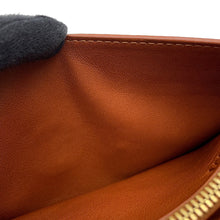 将图像加载到图库查看器中，LOEWE Barcelona Shoulder Bag Pink303.12.Z46 Leather
