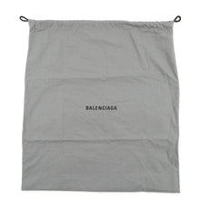 将图像加载到图库查看器中，BALENCIAGA BB Logo Clutch Bag Black695537 pile
