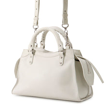 将图像加载到图库查看器中，BALENCIAGA Neo-classic 2-way bag White679231 Leather

