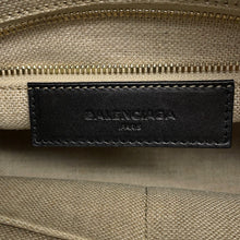 将图像加载到图库查看器中，BALENCIAGA PadlockNude Black347235 Fur Leather

