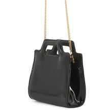 将图像加载到图库查看器中，Ferragamo Gancini Chain Pouch Black213984 Patent Leather
