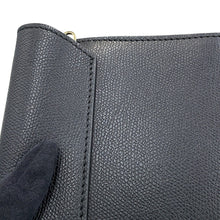 将图像加载到图库查看器中，Valextra Valextra Iside Clutch Shoulder Bag Black Leather

