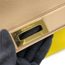 Load image into Gallery viewer, Ferragamo Sofia Gancini 2-way Bag Mimosa/White/Beige21D570 Calf Leather
