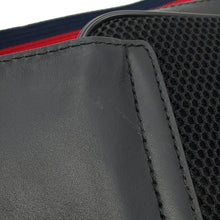 将图像加载到图库查看器中，GUCCI GG Supreme Crossbody Bag Black474293 GG Supreme Leather
