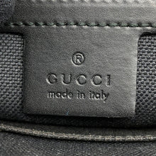 将图像加载到图库查看器中，GUCCI GG Supreme Crossbody Bag Black474293 GG Supreme Leather
