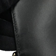 将图像加载到图库查看器中，GUCCI Luce Black790038 GG Canvas Leather Size Mini
