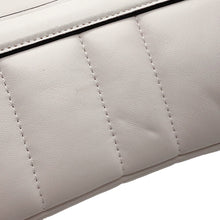 将图像加载到图库查看器中，GUCCI Horsebit SmallBag White764339 Leather Size Small
