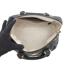 Load image into Gallery viewer, GUCCI GGMatelasse Handbag Black702242 Leather
