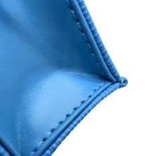 将图像加载到图库查看器中，LOUIS VUITTON Petit Sac Plat BlueM80167 Epi Leather
