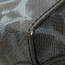 Load image into Gallery viewer, LOUIS VUITTON Trunk Messenger Virgil Abloh NoirM57271 Monogram / pastel Size PM
