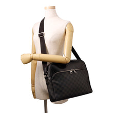 将图像加载到图库查看器中，LOUIS VUITTON Dayton NoirN41409 Damier Graphite Size MM
