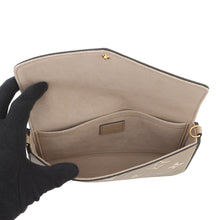 Load image into Gallery viewer, LOUIS VUITTON Felicie Pochette Tourterelle/ClaimM82610 Monogram Empreinte Leather
