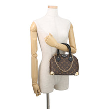 将图像加载到图库查看器中，LOUIS VUITTON Alma Trunk NoirM26084 Monogram Size BB
