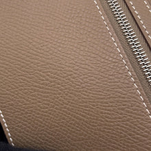 将图像加载到图库查看器中，HERMES Beansufla Etoupe Epsom
