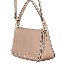 将图像加载到图库查看器中，Valentino Garavani Rock Studded Handbag Baby Pink8W2B0J47FQE.GF9 Laminated Grained Calf Leather Size Small
