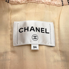 Load image into Gallery viewer, CHANEL CC LogoButton TweedJacket Size 34 Pink/BlackP71173 Wool76% Acryl22% Polyester1% Polyamide1%
