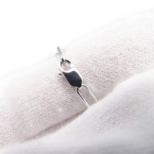 Load image into Gallery viewer, TIFFANY&amp;Co. Padlock Pendant Size Medium72342275 18K White Gold
