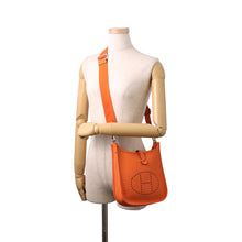 将图像加载到图库查看器中，HERMES Evelyne3 Orange Taurillon Clemence Size 23
