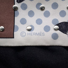 将图像加载到图库查看器中，HERMES Twilly Crouthe Cavalier En Formes Blanc/Gris/Brown Silk100%
