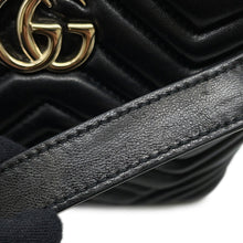 Load image into Gallery viewer, GUCCI GG Marmont Tote Bag Black?847386 Lambskin Size Small
