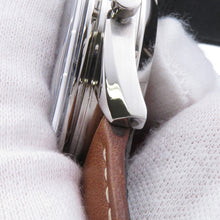 将图像加载到图库查看器中，OMEGA Speedmaster Moonwatch FirstOMEGA InSpace W39.7mm Stainless Steel Leather Black Dial311.32.40.30.01.001
