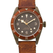 将图像加载到图库查看器中，TUDOR Black Bay Bronze W43mm Bronze Leather Brown Dial79250BM
