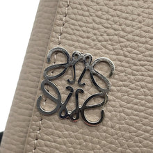 将图像加载到图库查看器中，LOEWE Anagram 6-key case ClayC821K92X01 Calf Leather
