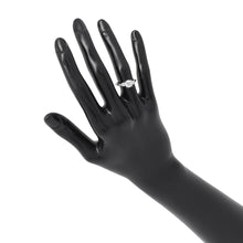 将图像加载到图库查看器中，GRAFF Promise Round Diamond Engagement Ring Size Approximately No. 9 Pt950

