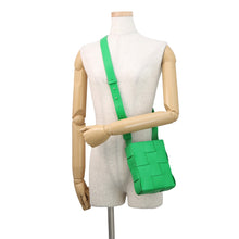 Load image into Gallery viewer, Bottega Veneta INTRECCIATO Cassette Phone Pouch Parakeet729298VBWD33724 Calf Leather
