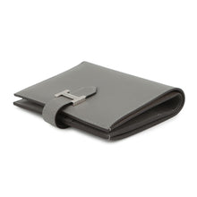 Load image into Gallery viewer, HERMES BEAN Compact Gris Meyer Veau Madame
