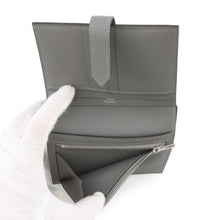 Load image into Gallery viewer, HERMES BEAN Compact Gris Meyer Veau Madame
