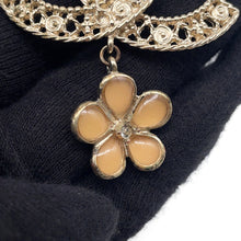 Load image into Gallery viewer, CHANEL CC Logo Clover Brooch Metal
