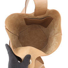 将图像加载到图库查看器中，LOEWE Pebble bucket bag OakAANBBBWX01 Smooth Calf Leather Size Medium
