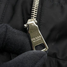 将图像加载到图库查看器中，PRADA Re-Nylon Baby Bag Black1BG102_RV44_F0002_V_OOO Nylon
