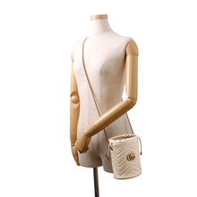 Load image into Gallery viewer, GUCCI GG Marmont Baguette Bag White575163 Leather Size Small
