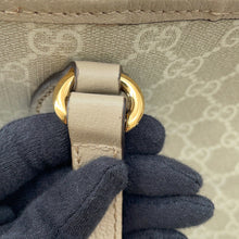 Load image into Gallery viewer, GUCCI Ophidia Tote Bag Beige778958 GG Supreme Leather Size Medium
