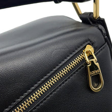 将图像加载到图库查看器中，LOEWE Puzzle bag BlackA510PLSX01 Feather Light Napalm Size Small
