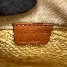 Load image into Gallery viewer, LOEWE Square Pocket Shoulder Bag Natural/TanC630G35X05 Ilaka Palm Calf Leather
