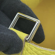 Load image into Gallery viewer, HERMES Picotin Lock Lime Taurillon Clemence Size PM
