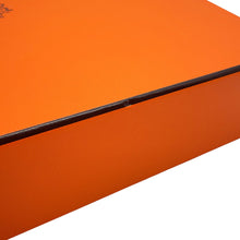 Load image into Gallery viewer, HERMES Picotin Lock Lime Taurillon Clemence Size PM
