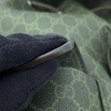 Load image into Gallery viewer, GUCCI GG Supreme Backpack Green792080 GG Supreme Size Large
