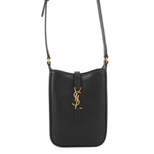 将图像加载到图库查看器中，SAINT LAURENT PARIS LE 5 A 7 Mini Vertical Shoulder Bag Black7352142R20W1000 Leather
