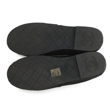 Load image into Gallery viewer, CHANEL CHANEL CC Logo Espadrilles BlackG45849 Velvet Raffia Size 39C
