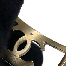 将图像加载到图库查看器中，CHANEL CC Logo Bangle Gold Plated
