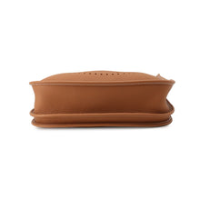 Load image into Gallery viewer, HERMES Evelyne3 Gold Taurillon Clemence Size PM
