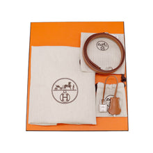 Load image into Gallery viewer, HERMES Kelly Sellier Gold Veau Madame Size 25
