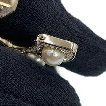 将图像加载到图库查看器中，CHANEL CC Logo BroochAB4879-B04130-N8975 Gold Plated Rhinestone Faux Pearl
